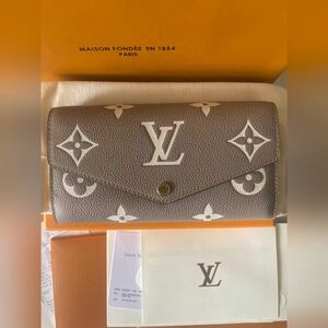 Louis Vuitton Sarah Wallet Monogram Empreinte Leather